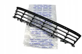 volvo-v70-srodkowa-kratka-chrom-zderzak-przod-oe-31323989