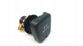 volvo-dodatkowe-gniazdo-12v-bagaznik-lodowka-oe