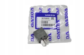 volvo-s60-s80-v70-xc70-przekaznik-30765042-oe