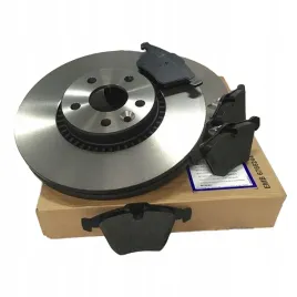 volvo-s60-v60-tarcze-hamulcowe-przod-klocki-oe-30793857-31400764
