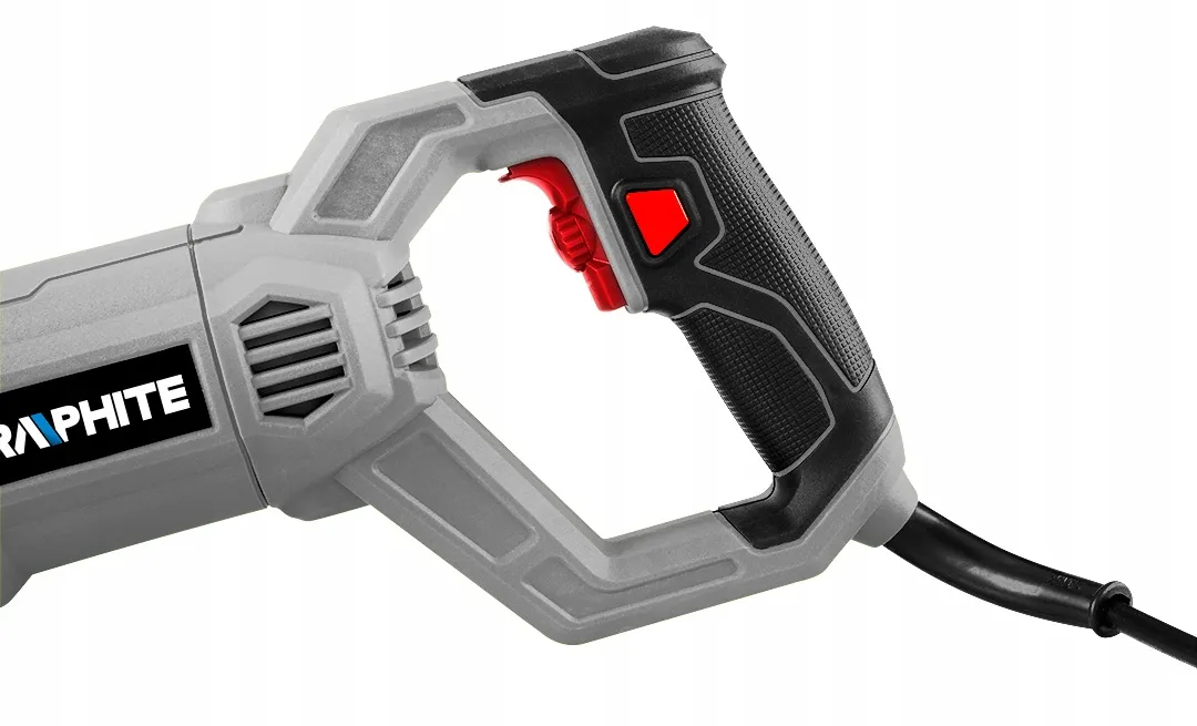 pilarka-szablowa-710w