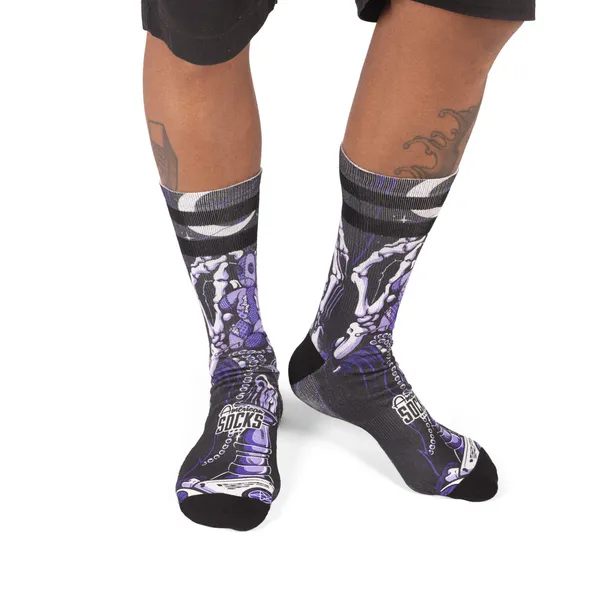 skarpetki-american-socks-mid-high-voodoo-wzor-dominujacy-print-nadruk