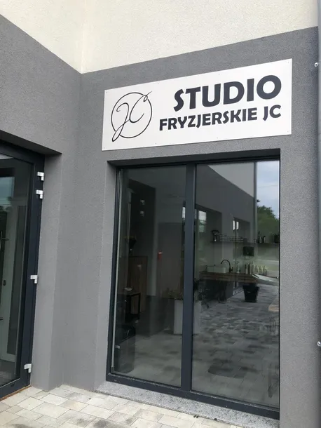 szyld-reklamowy-dibond-stan-nowy-rodzaj-tablicy-naklejane