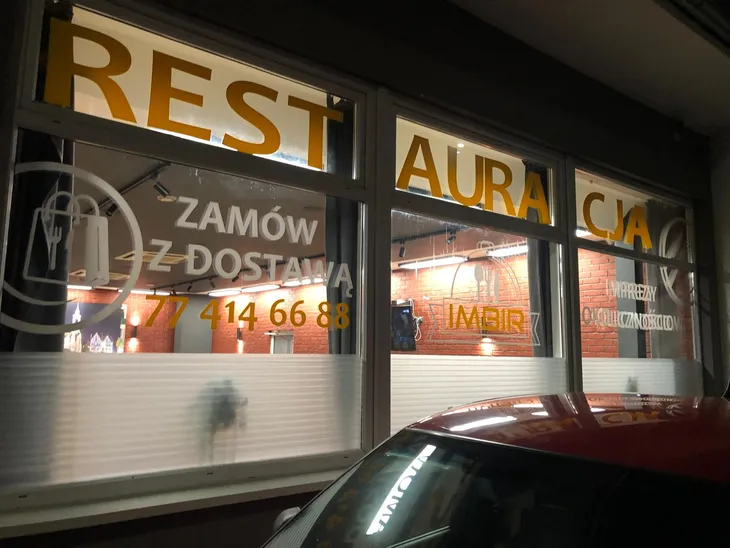 reklama-na-witrynie-stan-nowy