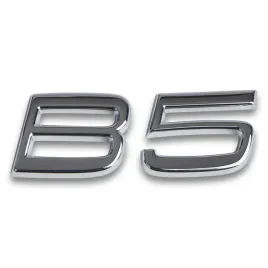 volvo-xc40-xc60-xc90-ii-emblemat-b5-na-tylna-klape-32274134