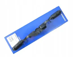 volvo-s40-v50-mikrostyk-klapy-klamka-przycisk-oe