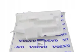 volvo-xc60-zbiorniczek-plynu-spryskiwaczy-30753424