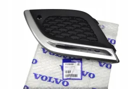 volvo-xc60-r-design-przednia-prawa-kratka-zderzak