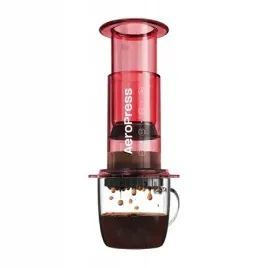 aeropress-clear-red-zaparzacz-do-kawy-czerwony