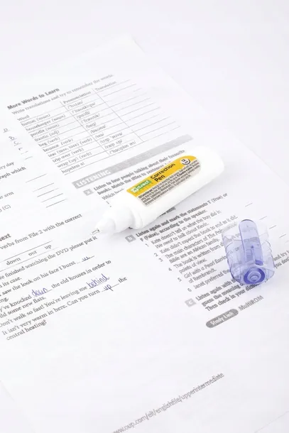 korektor-w-dlugopisie-d-rect-12ml-stan-nowy-waga-z-opakowaniem-0-15-kg