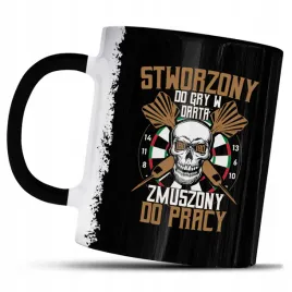 kubek-z-nadrukiem-dla-gracza-stworzony-do-gry-w-dart-czaszka