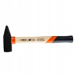 mlotek-slusarski-1500-g-trzonek-jesionowy