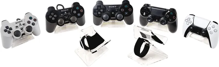 stojaczek-na-pady-dualshock-produkt-wprowadzony-do-obrotu-na-terenie-ue-przed-13-12-2024-tak