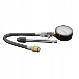 miernik-cisnienia-sprezania-z-zestawem-adapterow