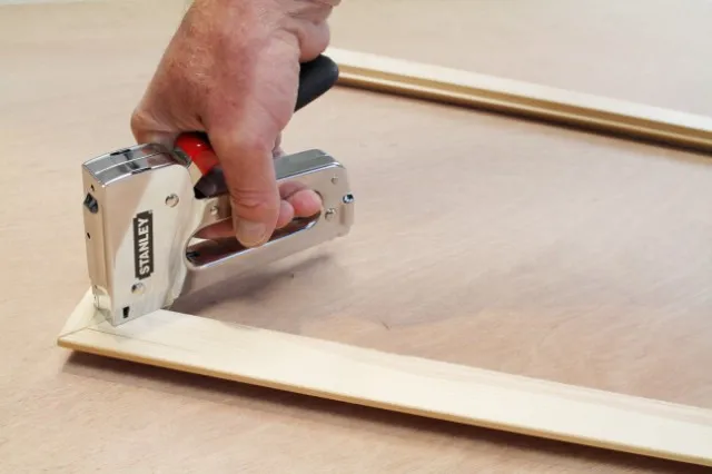 stanley-zszywacz-tr120-ld-kod-producenta-stht6-70410-marka-stanley