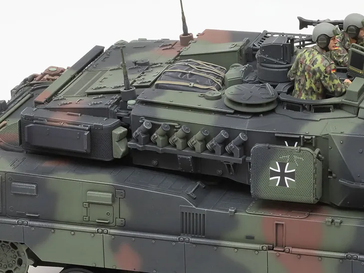 czolg-leopard-2a7v-model-35387-tamiya-skala-skala-1-35