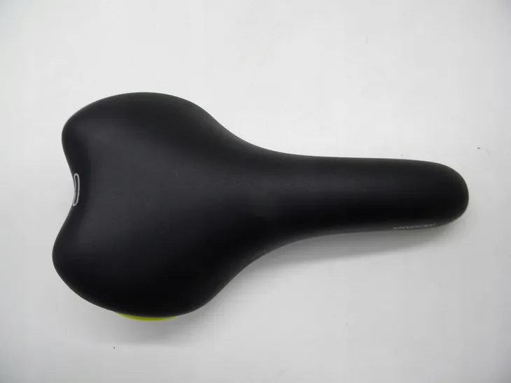 siodelko-selle-royal-shadow-155-mm-szerokosc-155-mm