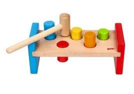 drewniana-laweczka-do-wbijania-kolkow-z-mlotkiem