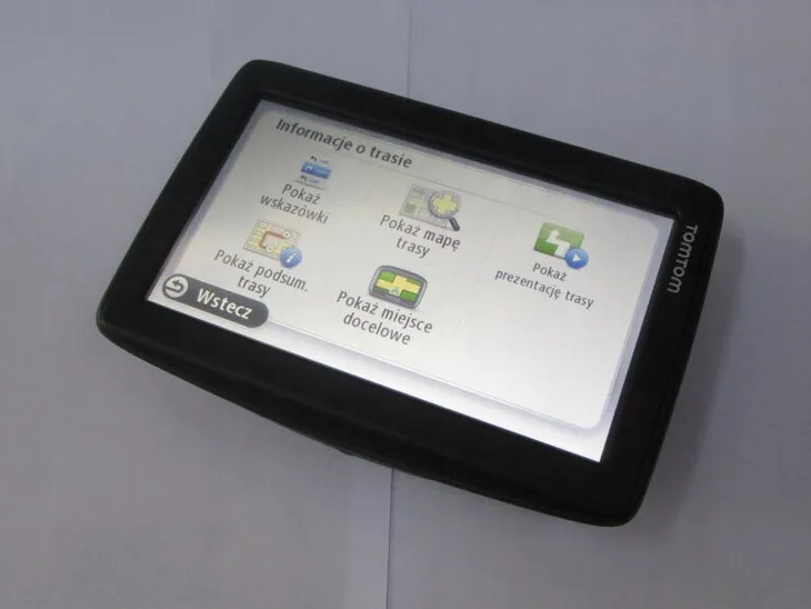 nawigacja-tomtom-4en52-pamiec-ram-256-mb