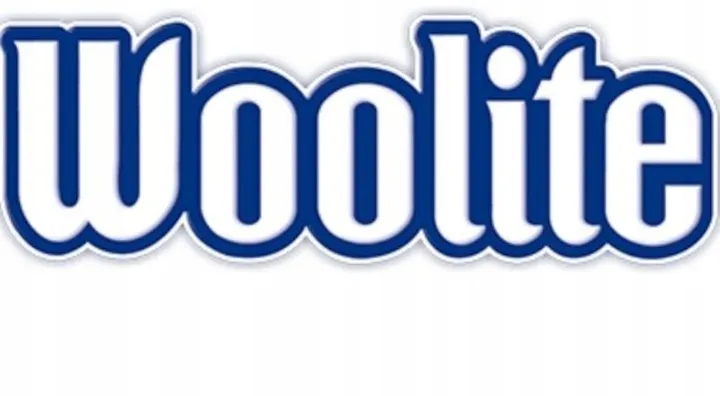 woolite-plyn-do-prania-extra-dark-900ml