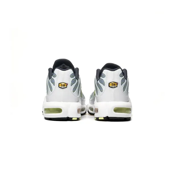 air-max-kod-producenta-hv6227001-rozmiar-44