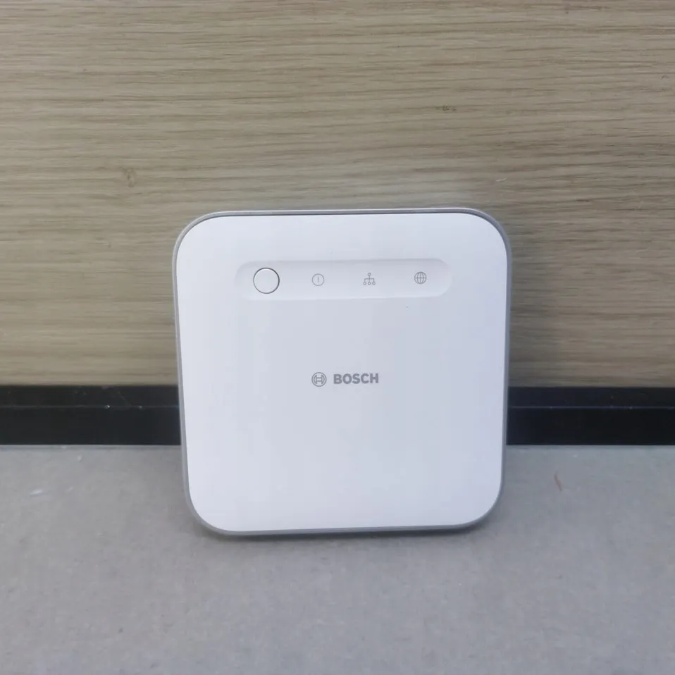 g1-bosch-smart-home-controller-ii-sterownik-stan-powystawowy
