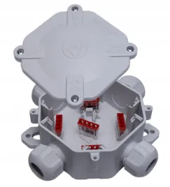 puszka-hermetyczna-ip67-80x80x45-z-dlawnicami-5x-zlaczka-wago-szara