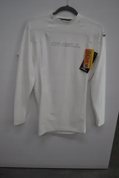 koszulka-oneill-basic-skins-l-s-rash-guard-white-l-kolor-dominujacy-bialy