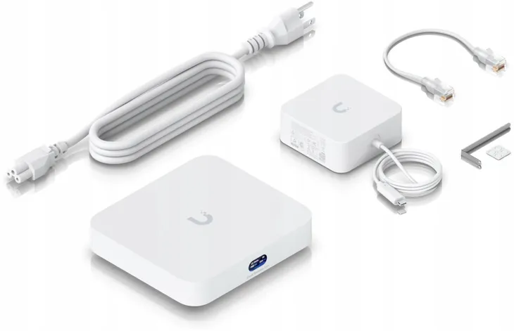 ubiquiti-unifi-cloud-gateway-max-ucg-max-stan-nowy-model-cloud-gateway-max