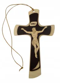 krzyz-drewniany-z-rzemykiem-zawieszenia-jezus-30cm
