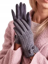 klasyczne-skorzane-rekawiczki-damskie-zimowe-w-kratke