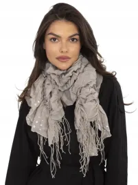 stylowa-duza-chusta-damska-apaszka-z-aplikacjami