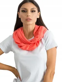 komin-stylowy-miekki-elegancki-wygodny-damski
