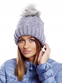 ciepla-wygodna-czapka-zimowa-damska-beanie-z-pomponem