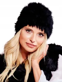 futrzana-czapka-damska-na-zime-zimowa