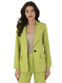 klasyczna-marynarka-elegancka-damska-o-dopasowanym-kroju