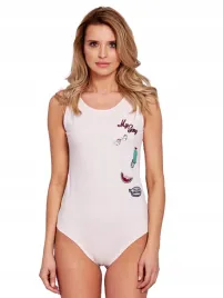 bawelniane-body-damskie-z-naszywkami-nadrukiem