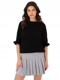 gladki-wygodny-sweter-damski-oversize-z-okraglym-dekoltem