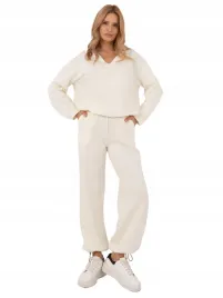 komplet-dresowy-dres-bluza-w-serek-spodnie-dresowe