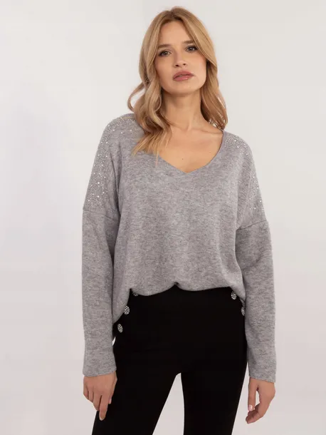 sweter-elegancki-damski-oversize-z-aplikacjami-fason-oversize