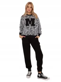 komplet-dresowy-damski-bluza-z-motywem-spodnie-dresowe