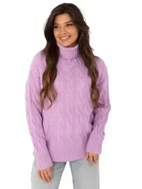 sweter-golf-damski-o-kroju-oversize-w-warkocze