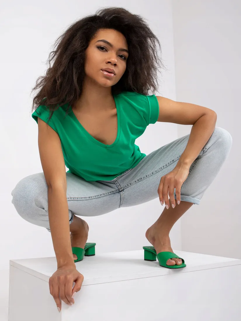 damski-t-shirt-basic-z-dekoltem-w-serek-top-