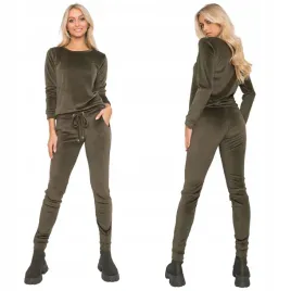 komplet-damski-welurowy-spodnie-bluza-s