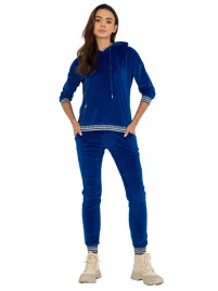 welurowa-bluza-damska-z-kapturem-spodnie-welurowe