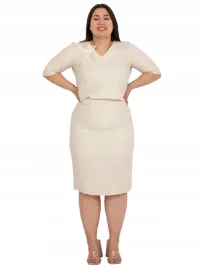 elegancka-olowkowa-spodnica-damska-plus-size