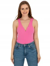 prazkowane-body-damskie-z-dekoltem-w-serek