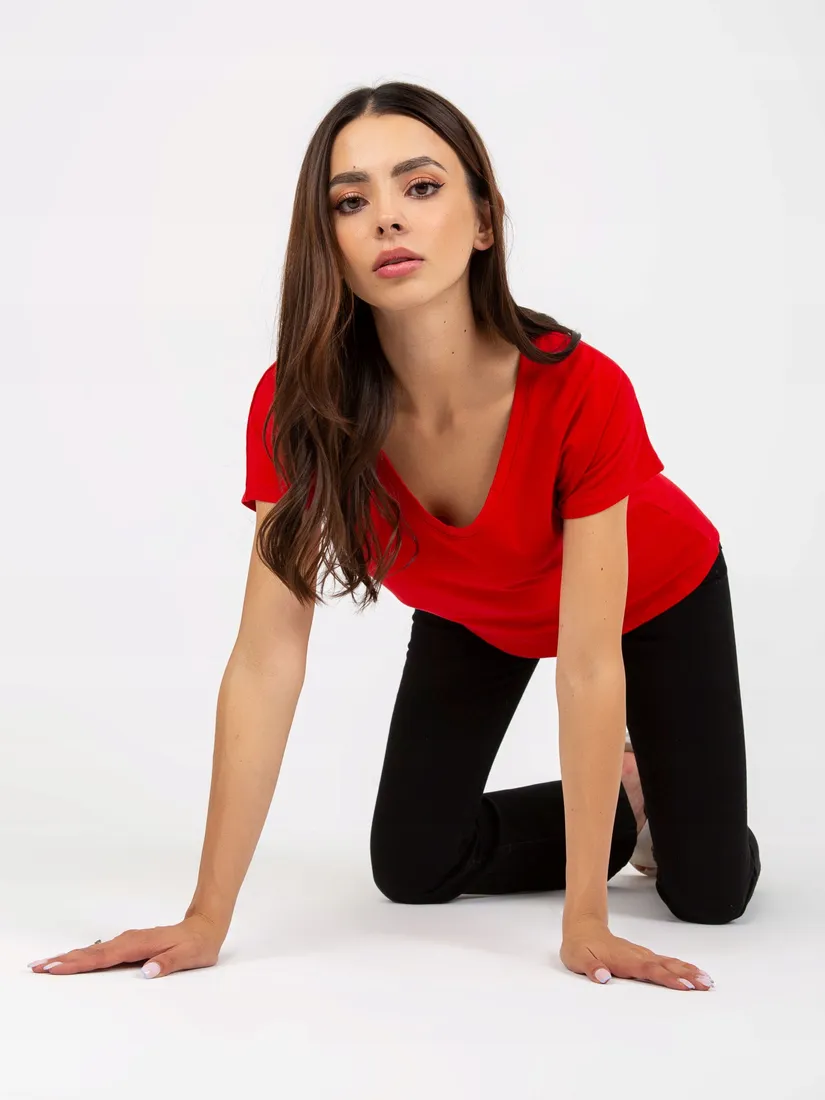damski-t-shirt-basic-z-dekoltem-w-serek-m