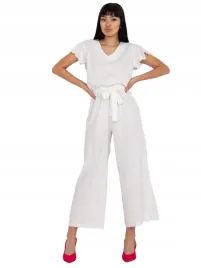 luzny-kombinezon-damski-z-falbana-na-lato-38