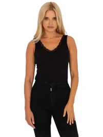 prazkowany-top-damski-z-koronka-dekolt-w-serek-s